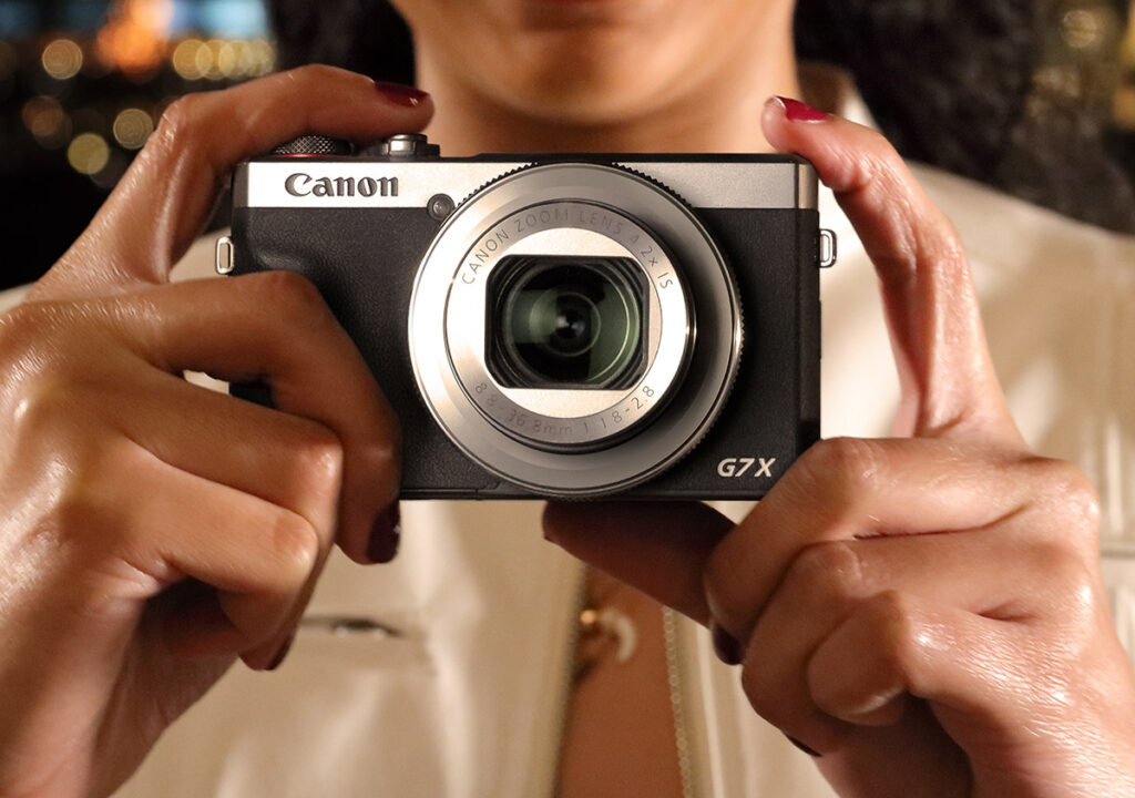 máy ảnh canon